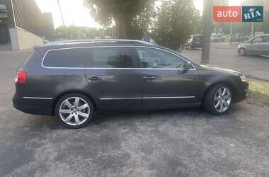 Універсал Volkswagen Passat 2008 в Одесі