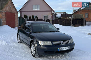 Седан Volkswagen Passat 1999 в Хмельницком