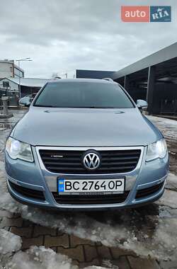 Універсал Volkswagen Passat 2010 в Шептицькому