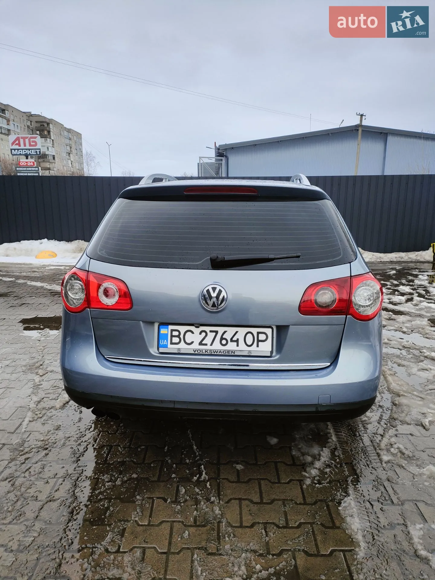 2010 Volkswagen Passat - мініатюра 12