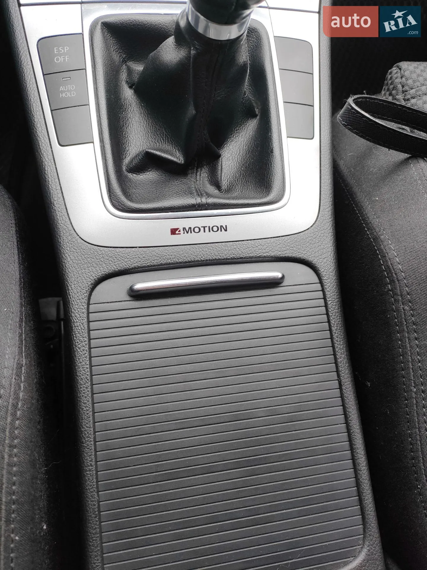 2010 Volkswagen Passat - мініатюра 22