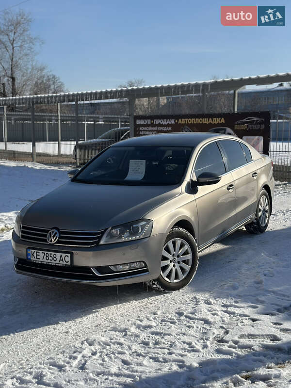 Volkswagen Passat 2012