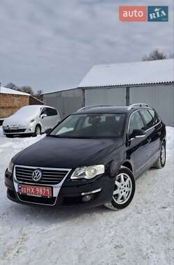 Универсал Volkswagen Passat 2008 в Рожище