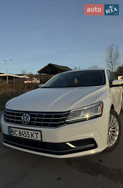 Седан Volkswagen Passat 2017 в Львові