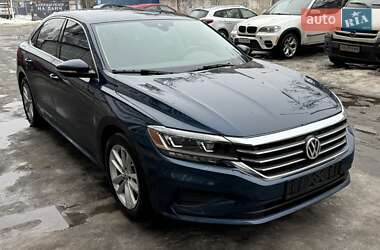 Седан Volkswagen Passat 2020 в Києві