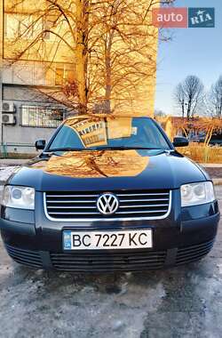 Седан Volkswagen Passat 2002 в Львове