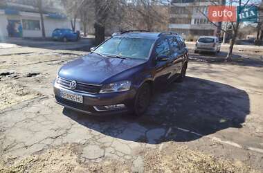 Универсал Volkswagen Passat 2011 в Запорожье