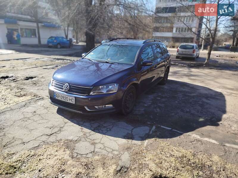 Volkswagen Passat 2011