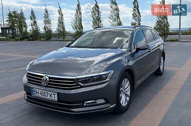 Универсал Volkswagen Passat 2016 в Килии
