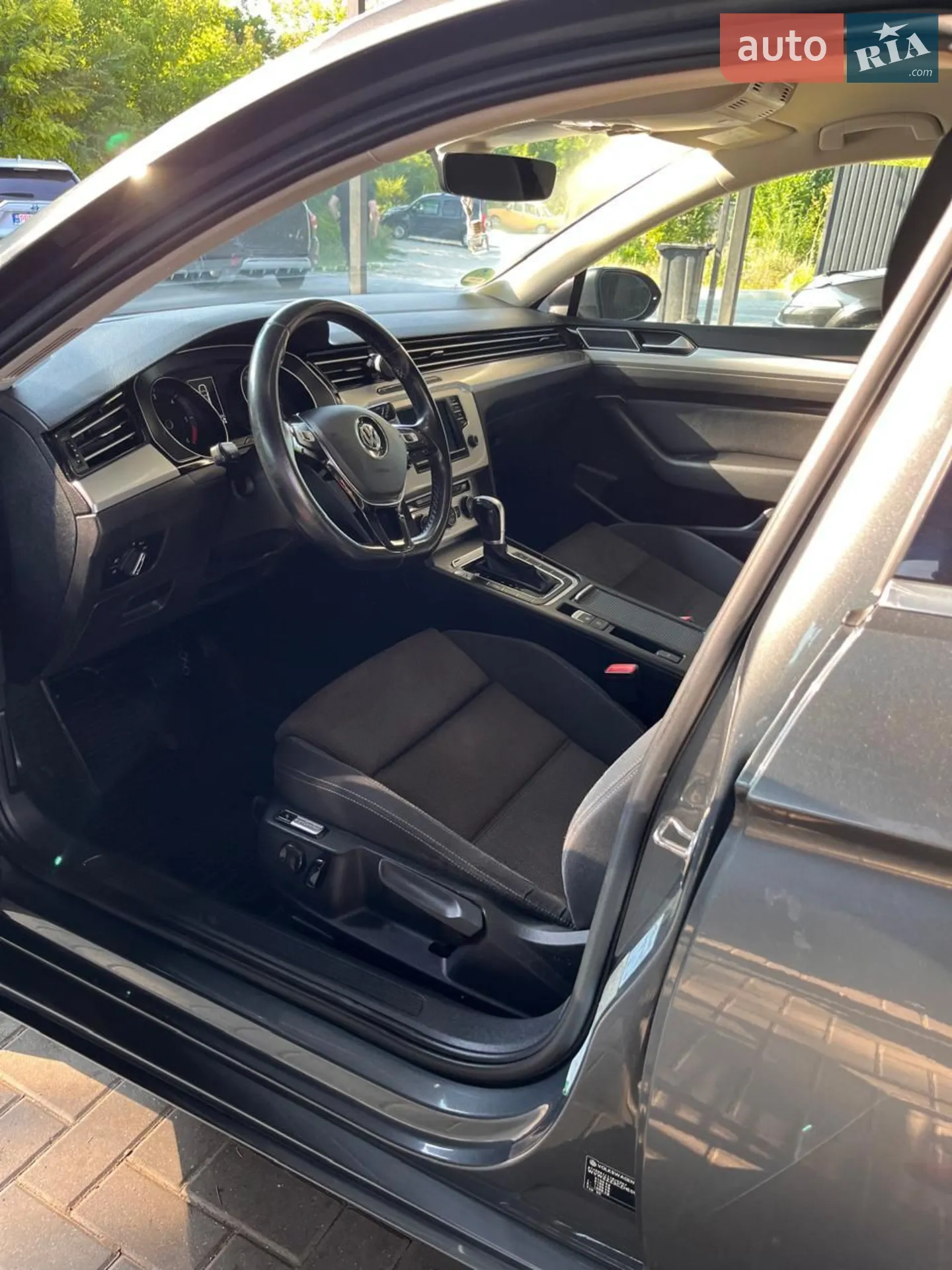 2016 Volkswagen Passat - мініатюра 10
