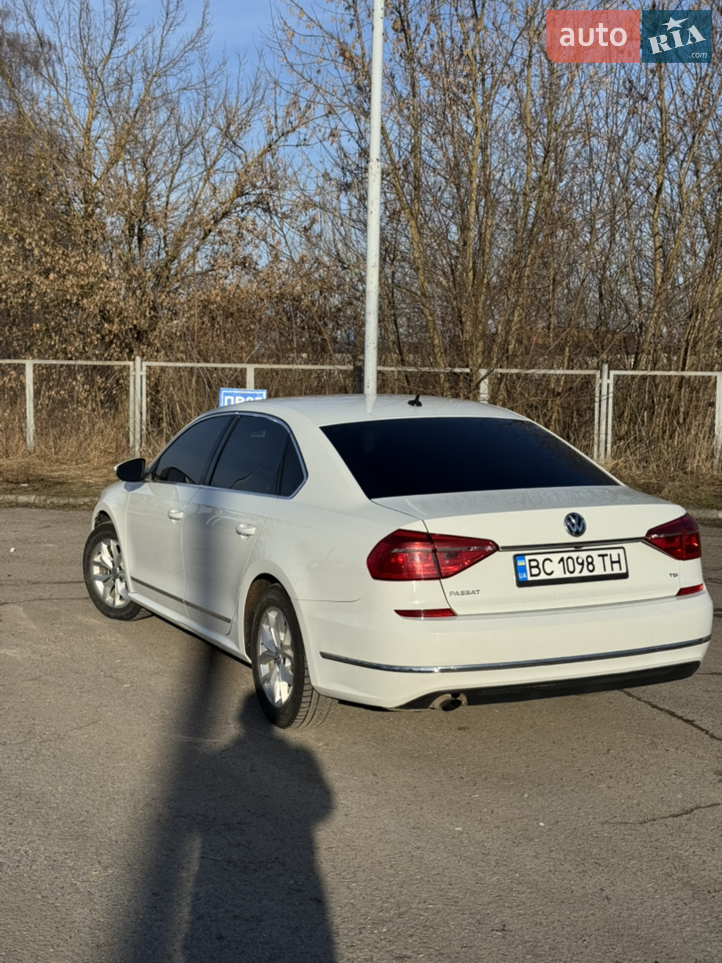 2016 Volkswagen Passat - мініатюра 4