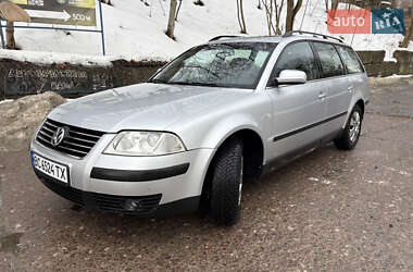 Універсал Volkswagen Passat 2003 в Слов'янську