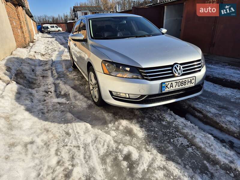 Volkswagen Passat 2012
