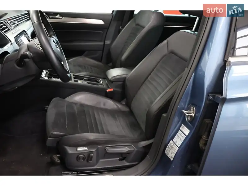 Volkswagen Passat 2017 VIN WVWZZZ3CZJE071620 фото оголошення 9 з 57