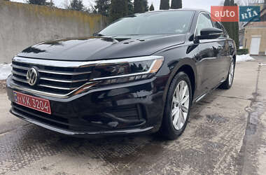 Седан Volkswagen Passat 2021 в Лубнах