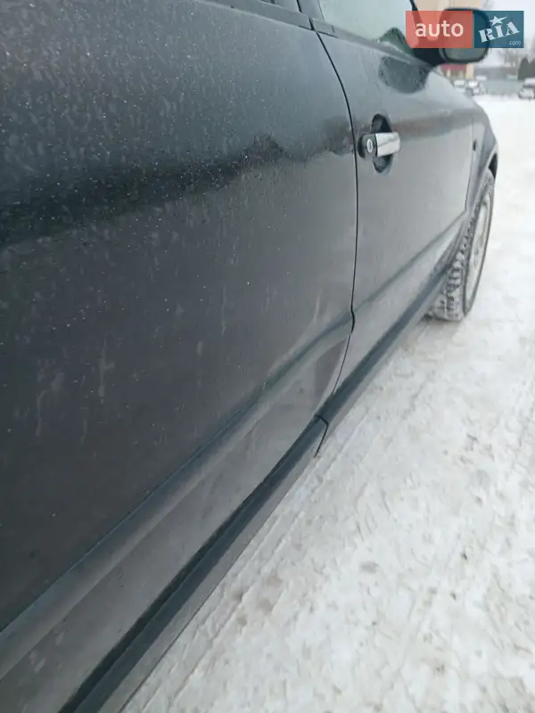 Volkswagen Passat 1999 VIN WVWZZZ3BZYE016544 фото оголошення 3 з 44