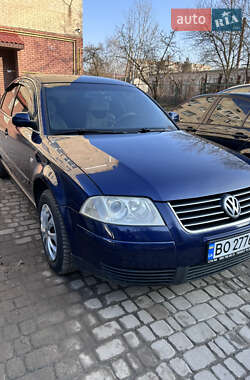 Седан Volkswagen Passat 2004 в Львове