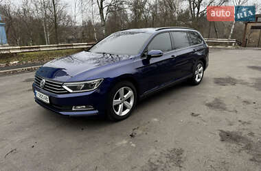 Універсал Volkswagen Passat 2017 в Новомиргороді