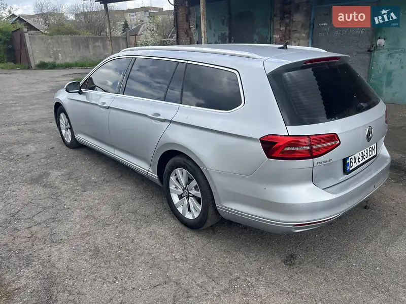 Volkswagen Passat 2016 VIN WVWZZZ3CZHE088526 фото оголошення 4 з 49