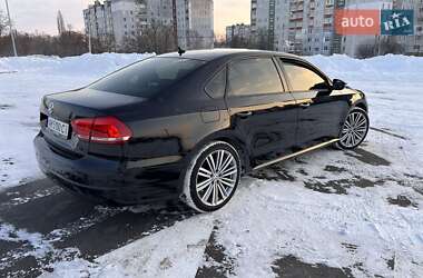 Седан Volkswagen Passat 2011 в Глухові