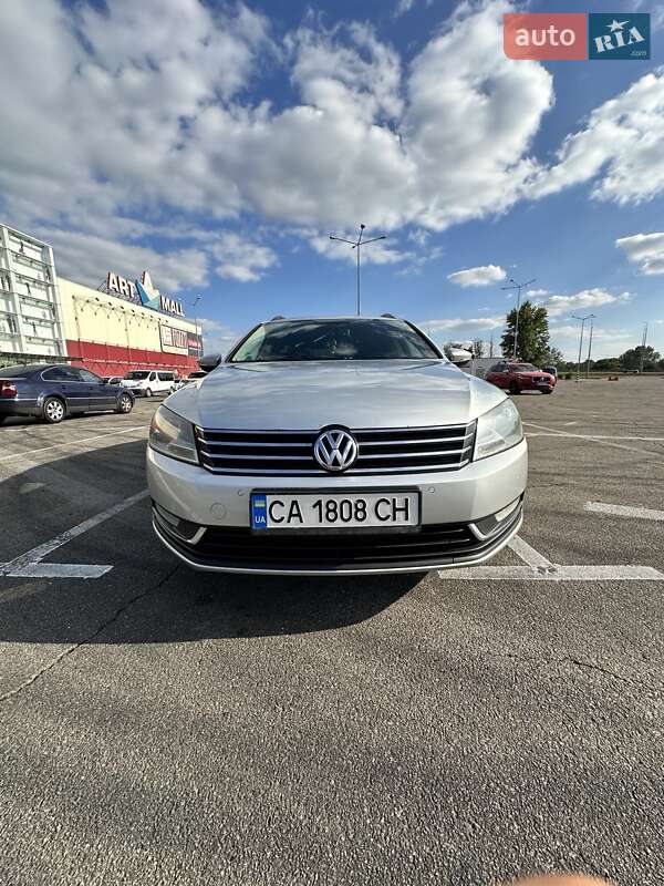 Volkswagen Passat 2011