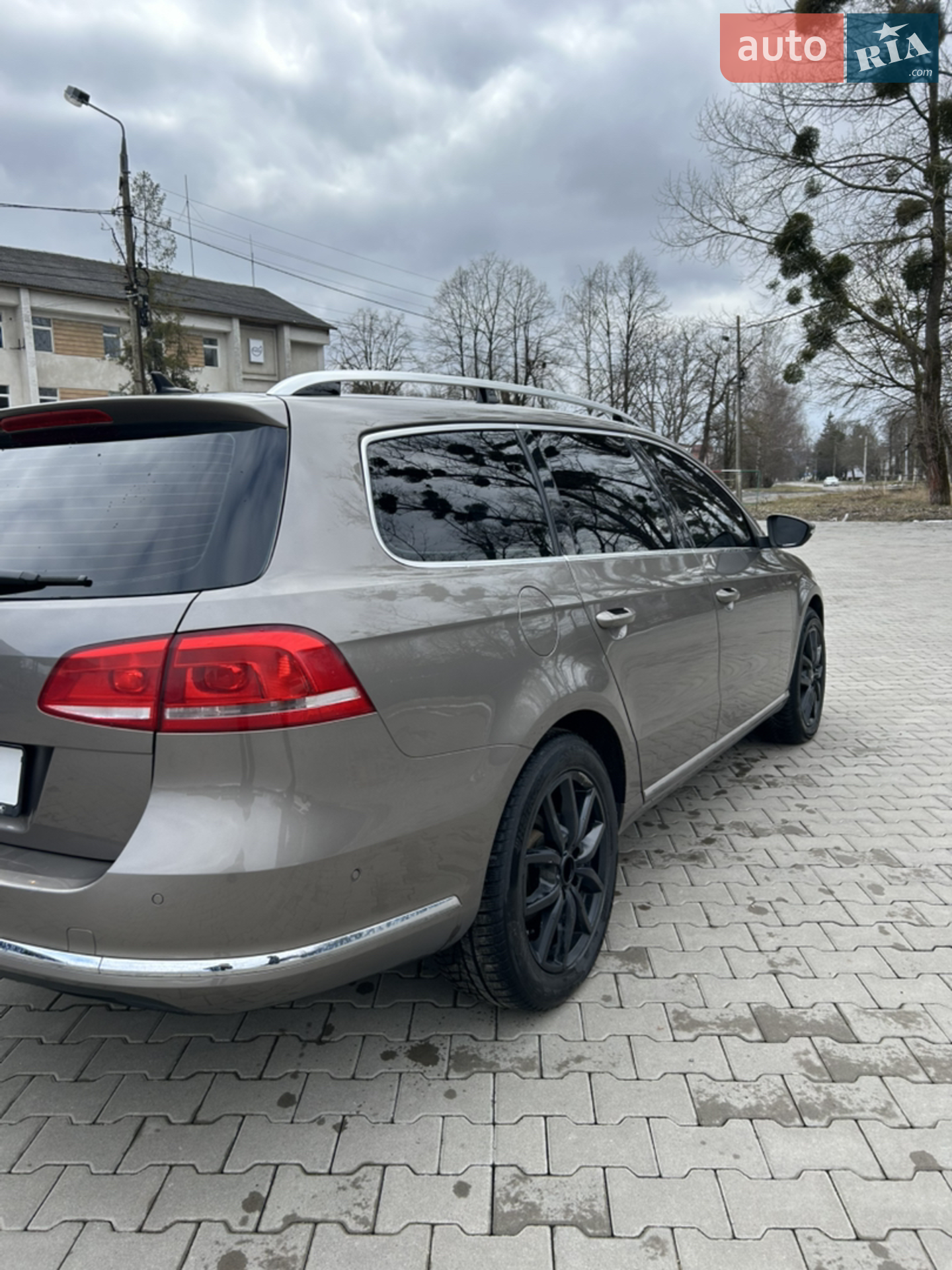 2010 Volkswagen Passat - мініатюра 5
