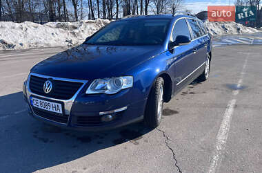 Универсал Volkswagen Passat 2009 в Гатном
