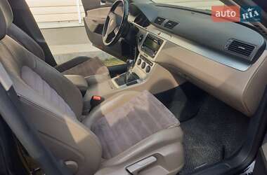 Универсал Volkswagen Passat 2009 в Верховине