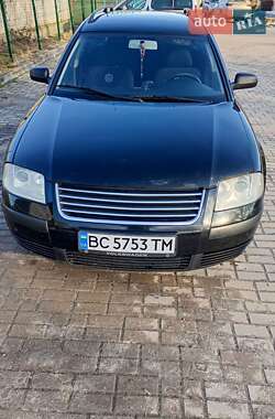 Універсал Volkswagen Passat 2001 в Бібрці