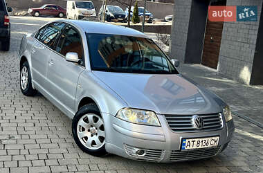 Седан Volkswagen Passat 2003 в Ивано-Франковске