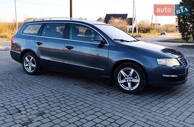 Универсал Volkswagen Passat 2010 в Дрогобыче