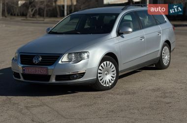 Универсал Volkswagen Passat 2006 в Вознесенске
