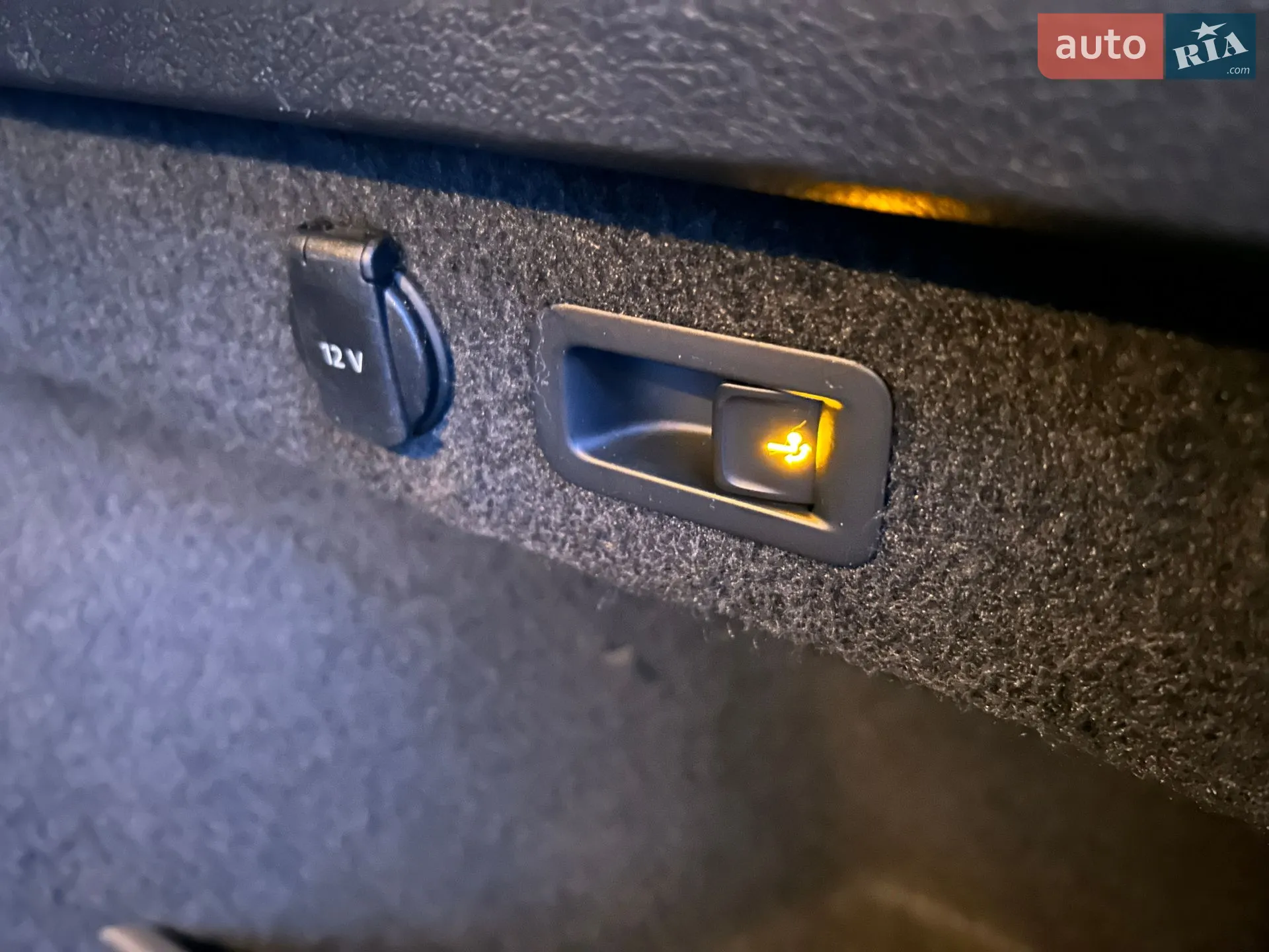 2015 Volkswagen Passat - мініатюра 29