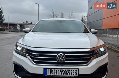 Седан Volkswagen Passat 2021 в Черновцах