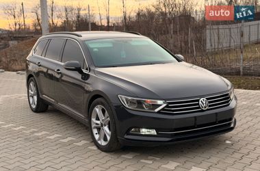 Универсал Volkswagen Passat 2015 в Черновцах
