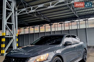 Седан Volkswagen Passat 2017 в Харькове