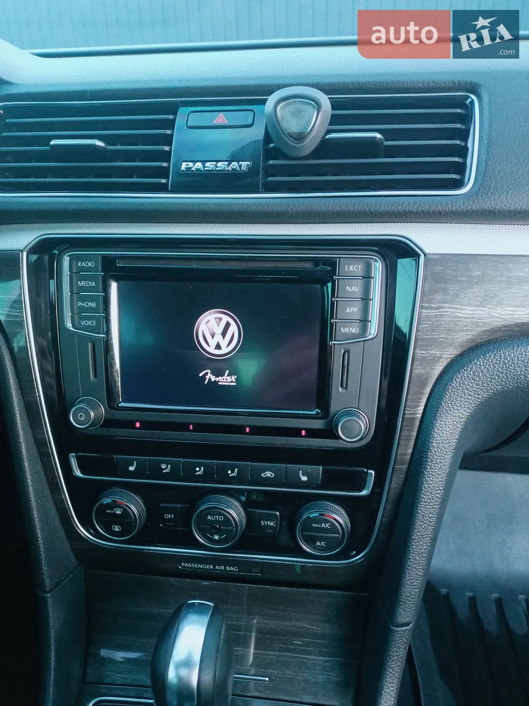 2018 Volkswagen Passat - мініатюра 15