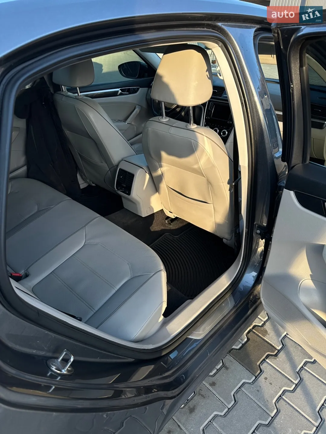 2017 Volkswagen Passat - мініатюра 25