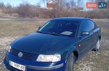 Седан Volkswagen Passat 1997 в Коломиї
