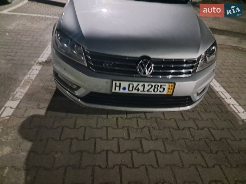 Volkswagen Passat 2013 Volkswagen Passat 2013