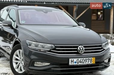 Універсал Volkswagen Passat 2020 в Львові