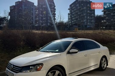 Седан Volkswagen Passat 2011 в Львове