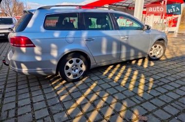 Универсал Volkswagen Passat 2011 в Киеве