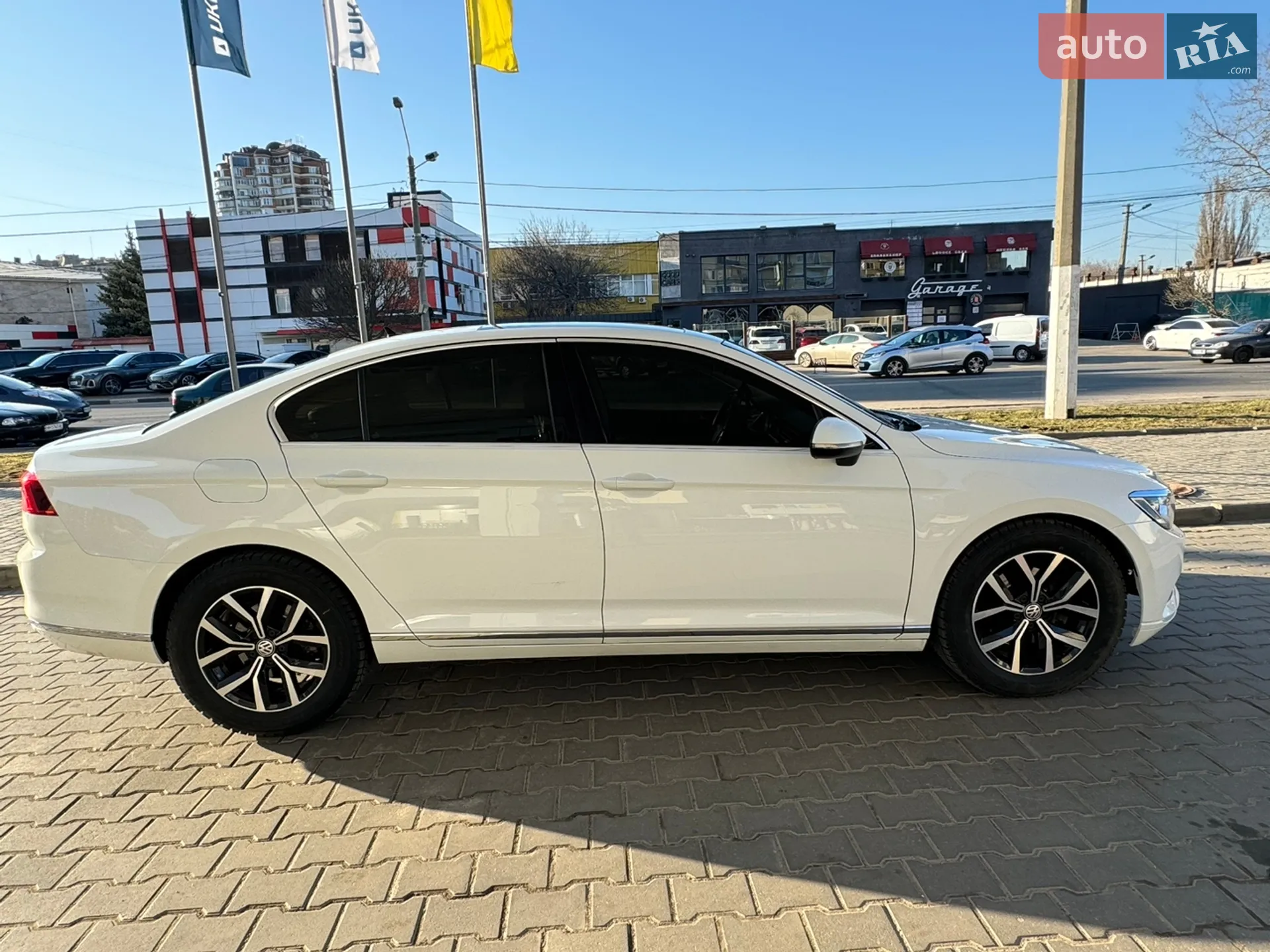 2017 Volkswagen Passat - мініатюра 19