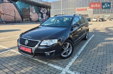 Универсал Volkswagen Passat 2010 в Луцке