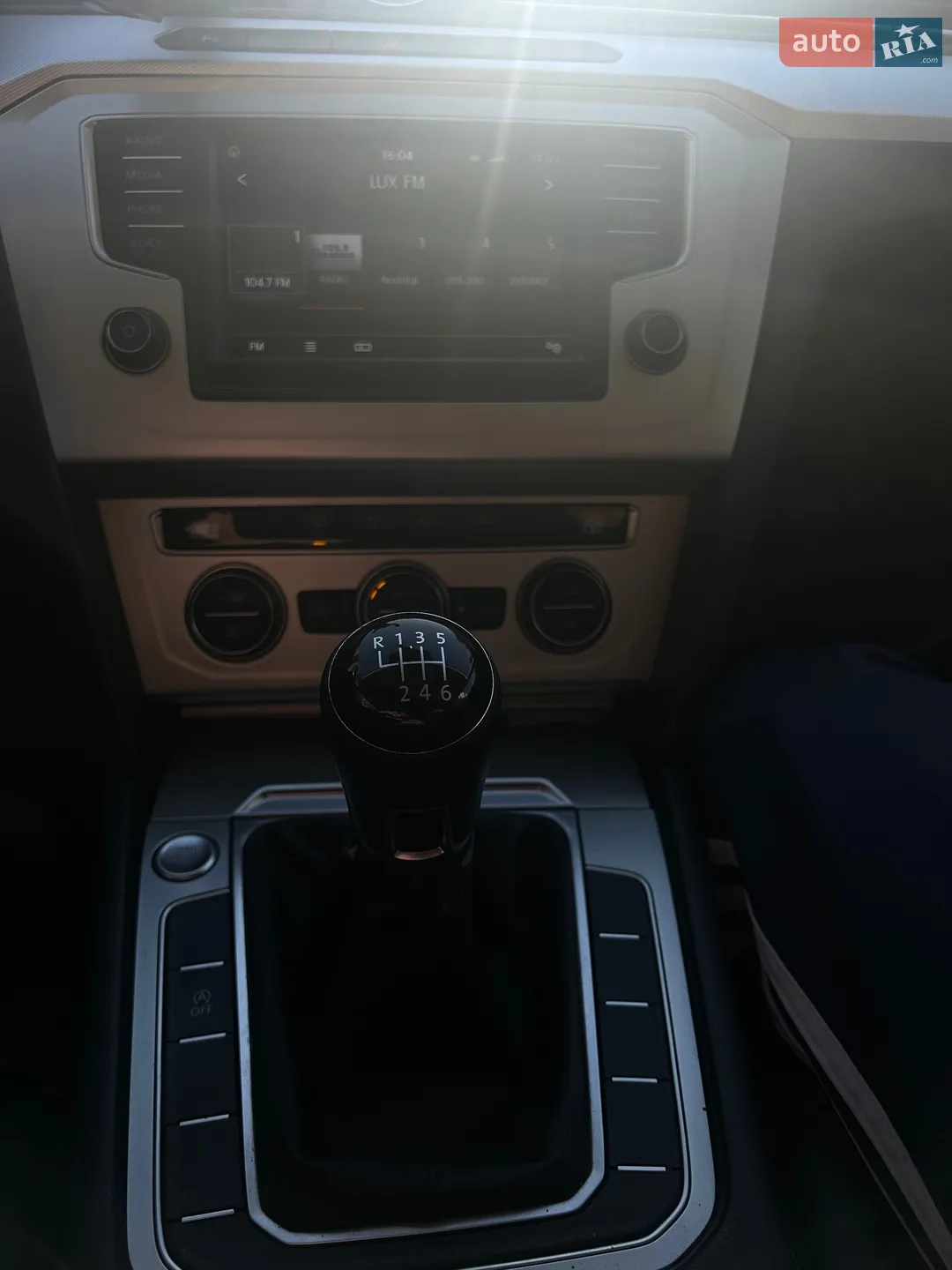 2015 Volkswagen Passat - мініатюра 23