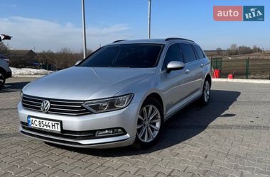 Універсал Volkswagen Passat 2015 в Горохові