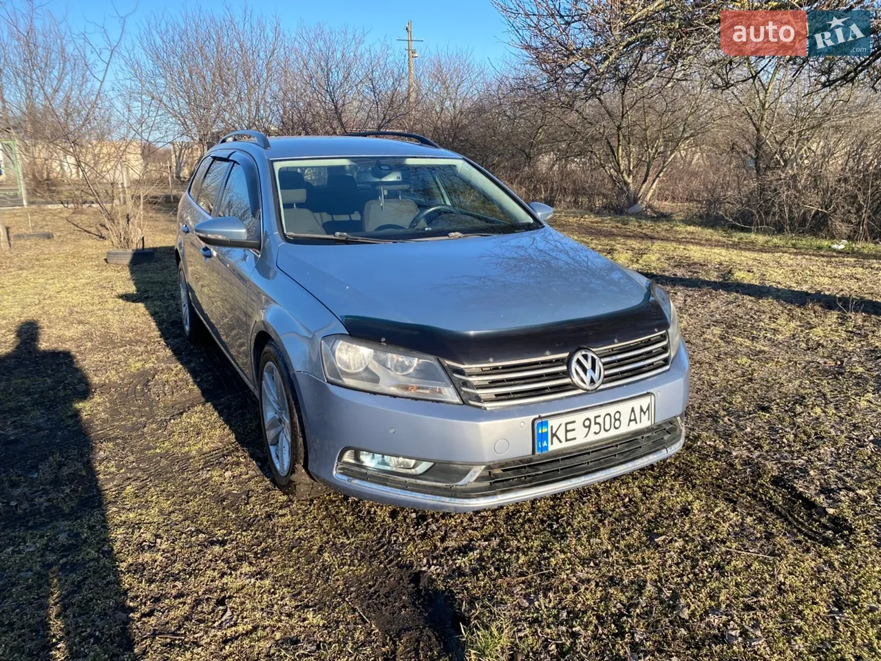 2010 Volkswagen Passat - мініатюра 25