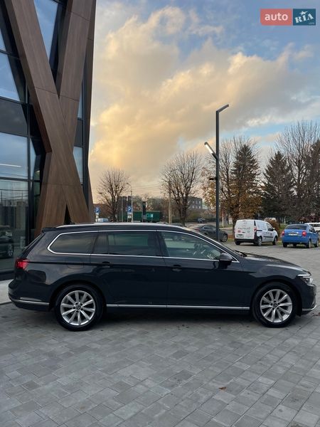Универсал Volkswagen Passat 2021 в Луцке фото 5 Универсал Volkswagen Passat 2021 в Луцке