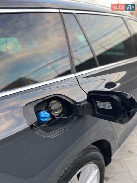 Универсал Volkswagen Passat 2021 в Луцке фото 15 Универсал Volkswagen Passat 2021 в Луцке